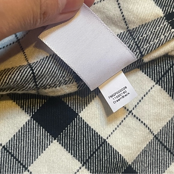 Filson Alaskan Guide Flannel Shacket in Cream/Black Size M - Picture 15 of 16